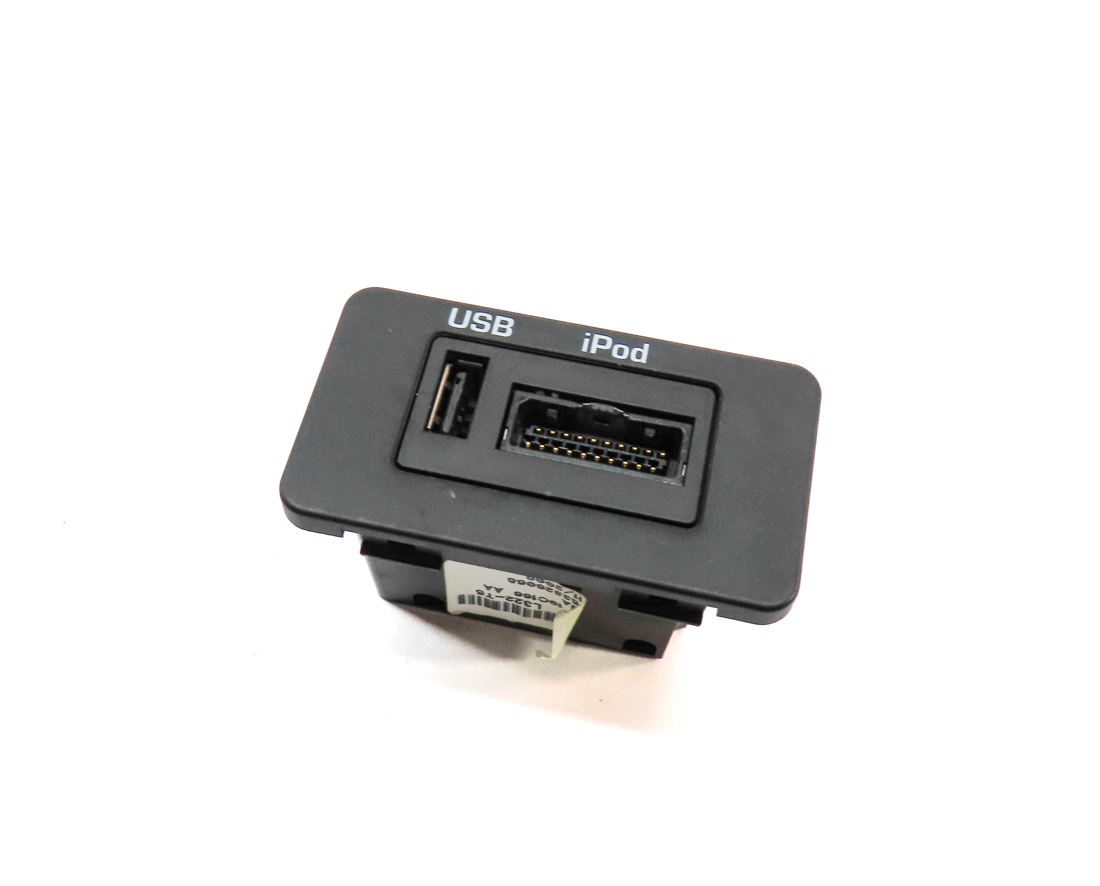 2010 RANGE ROVER (L322) RADIO STEREO AUX AUXILIARY AUDIO i-POD INTERFACE PLUG — exact item pictured